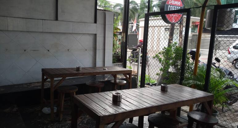 Damn Coffee By Lazy Sailor Kampung Melayu Jakarta Zomato Damn Coffee By Lazy Sailor Kampung Melayu Jakarta Zomato